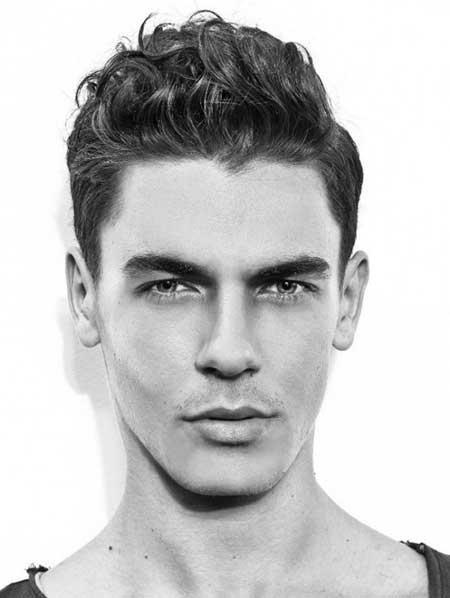 Best haircuts for curly hair for men