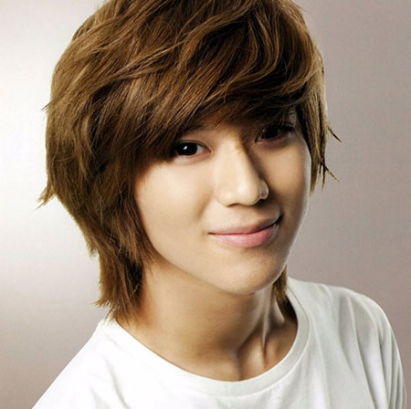 20 Asian Hairstyle for Men_15