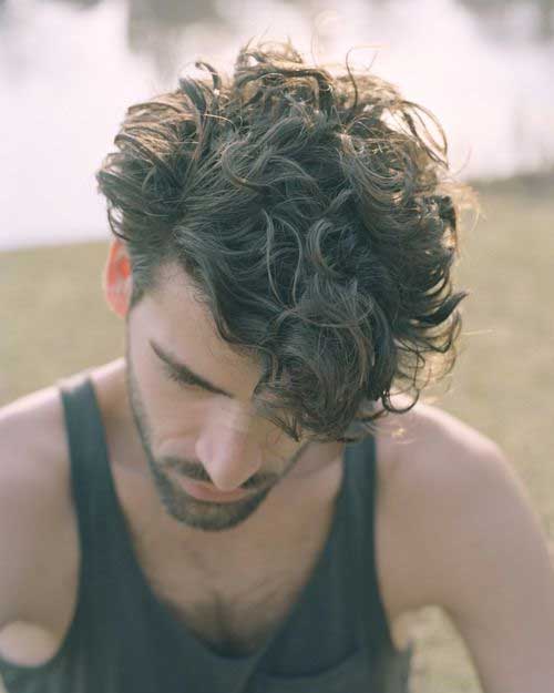 Best Haircuts for Curly Hairstyle Men
