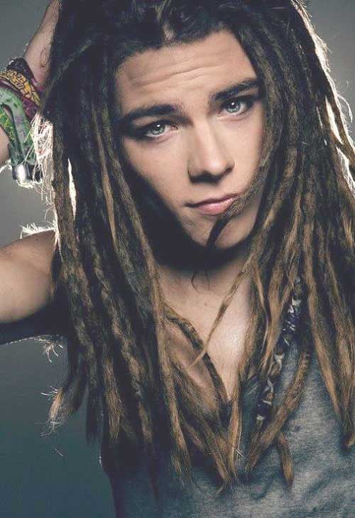 Cute Hairstyles for Guys with Long Dreads