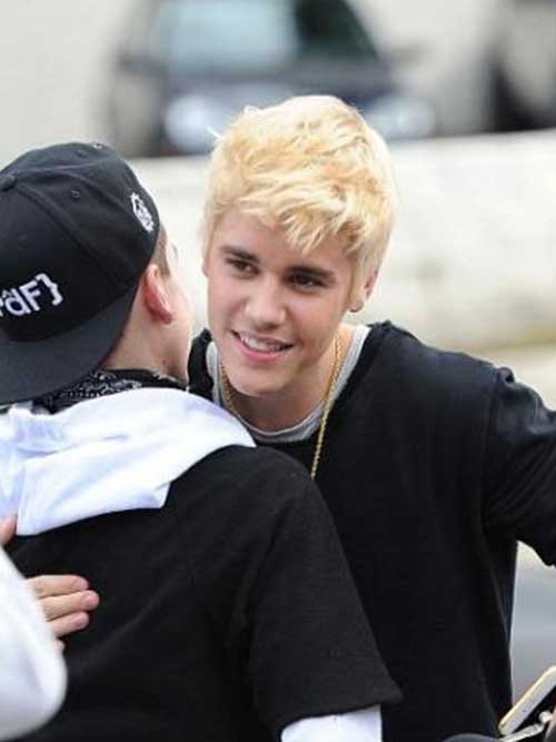 Justin Bieber Blond Color Hair Styles