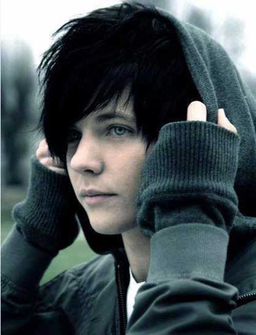 Cute Emo Hairstyles for Boys