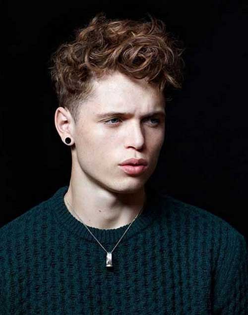 Hairstyles for Round Faces Men-15