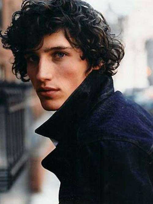 Curly Hair Styles for Men-8