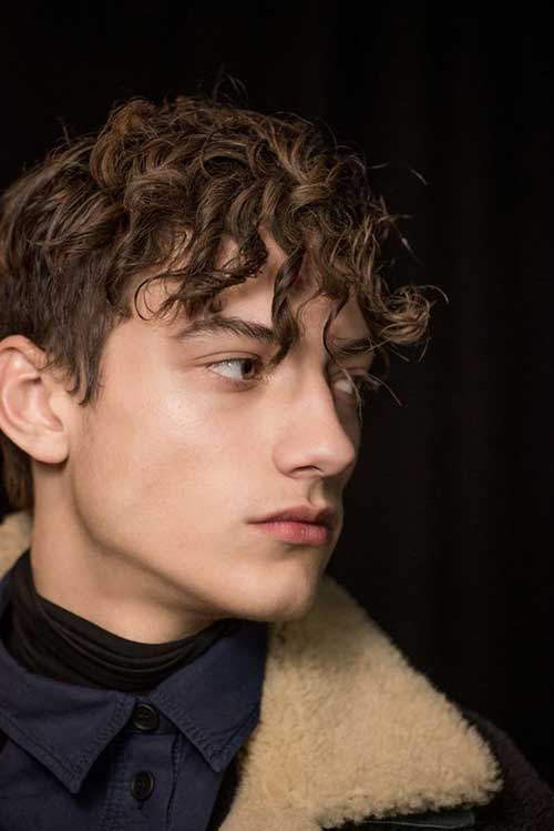 Curly Hair Styles for Men-9