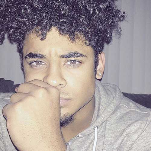 Haircuts for Men with Curly Hair-19