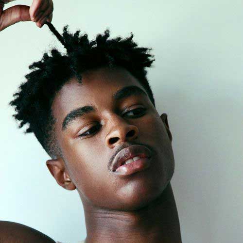 20-short-curly-hairstyles-for-black-men