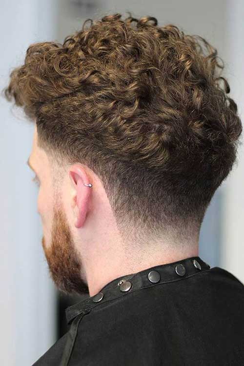 Best Haircuts Back View for Men with Curly Hair-10